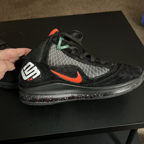 NIKE Mens Florida A&M LeBron James 7 Retro Rattlers Basketball Shoes,Sz 8,GUC. - Picture 8 of 12